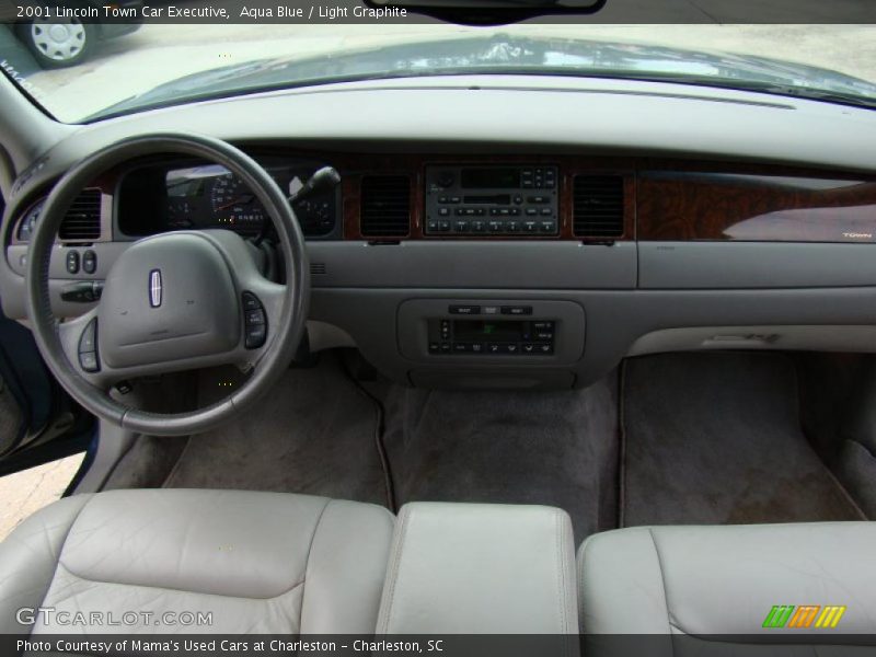 Aqua Blue / Light Graphite 2001 Lincoln Town Car Executive