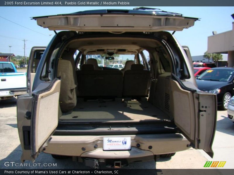 Pueblo Gold Metallic / Medium Pebble 2005 Ford Excursion Limited 4X4