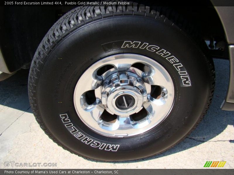 Pueblo Gold Metallic / Medium Pebble 2005 Ford Excursion Limited 4X4