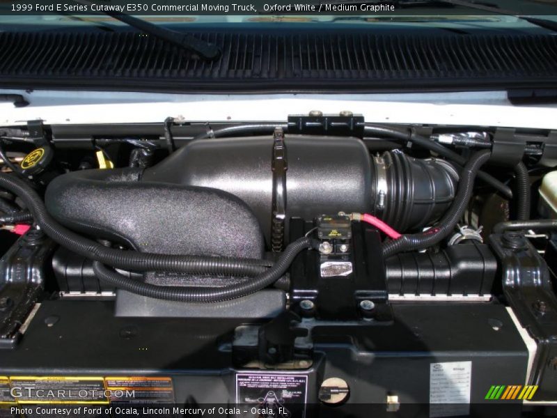 Oxford White / Medium Graphite 1999 Ford E Series Cutaway E350 Commercial Moving Truck