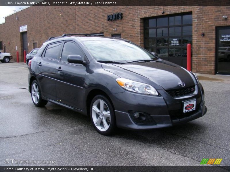 Magnetic Gray Metallic / Dark Charcoal 2009 Toyota Matrix S AWD