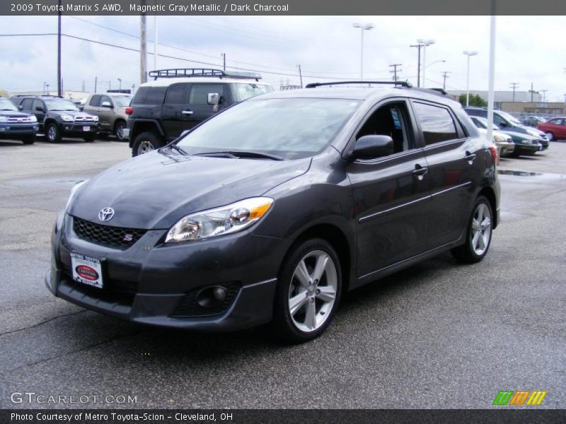 Magnetic Gray Metallic / Dark Charcoal 2009 Toyota Matrix S AWD
