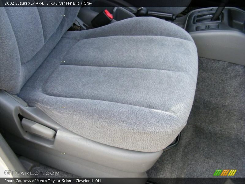 Silky Silver Metallic / Gray 2002 Suzuki XL7 4x4