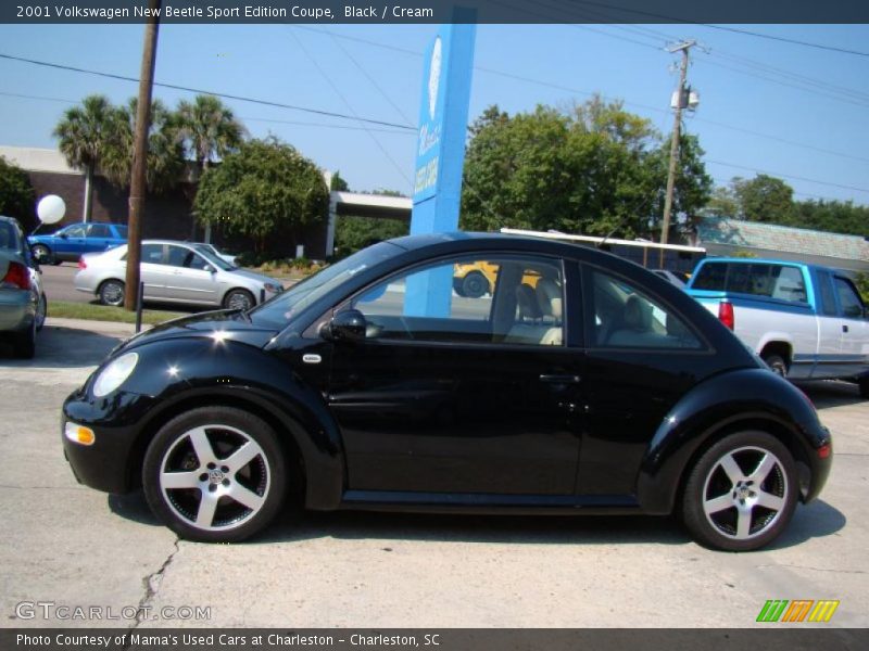 Black / Cream 2001 Volkswagen New Beetle Sport Edition Coupe