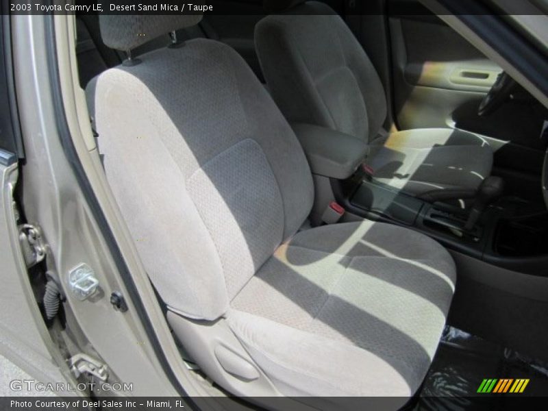 Desert Sand Mica / Taupe 2003 Toyota Camry LE