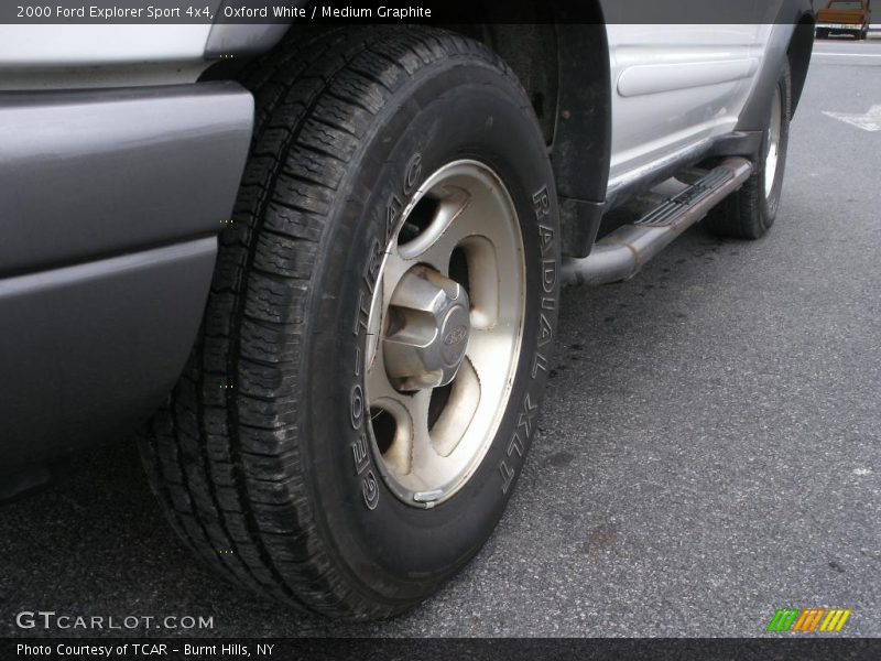 Oxford White / Medium Graphite 2000 Ford Explorer Sport 4x4