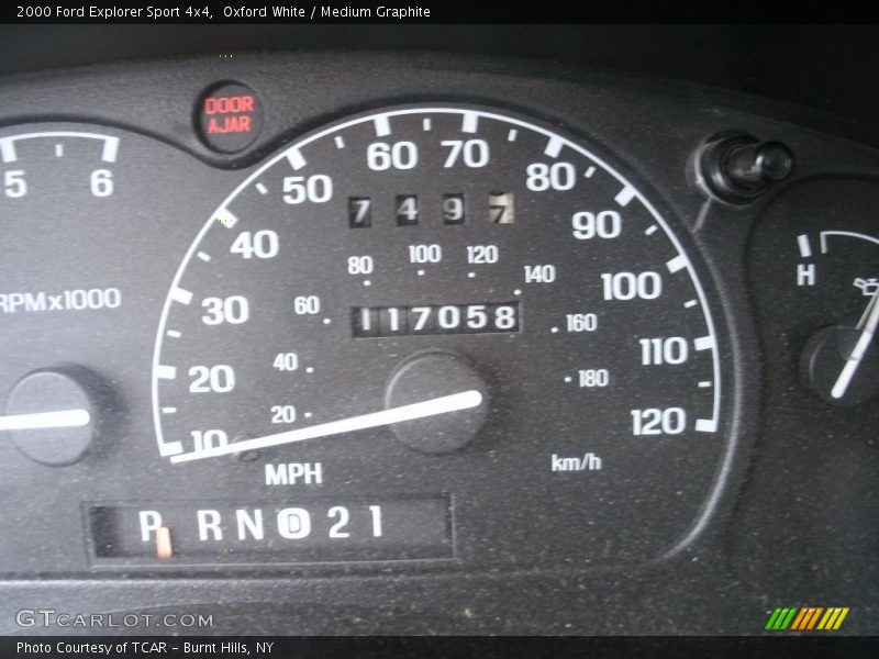 Oxford White / Medium Graphite 2000 Ford Explorer Sport 4x4