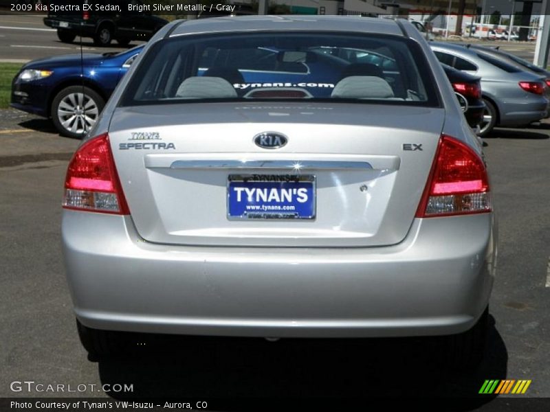 Bright Silver Metallic / Gray 2009 Kia Spectra EX Sedan