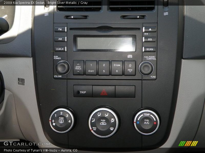 Bright Silver Metallic / Gray 2009 Kia Spectra EX Sedan