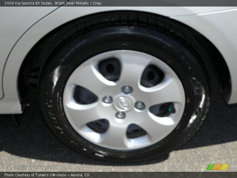 Bright Silver Metallic / Gray 2009 Kia Spectra EX Sedan