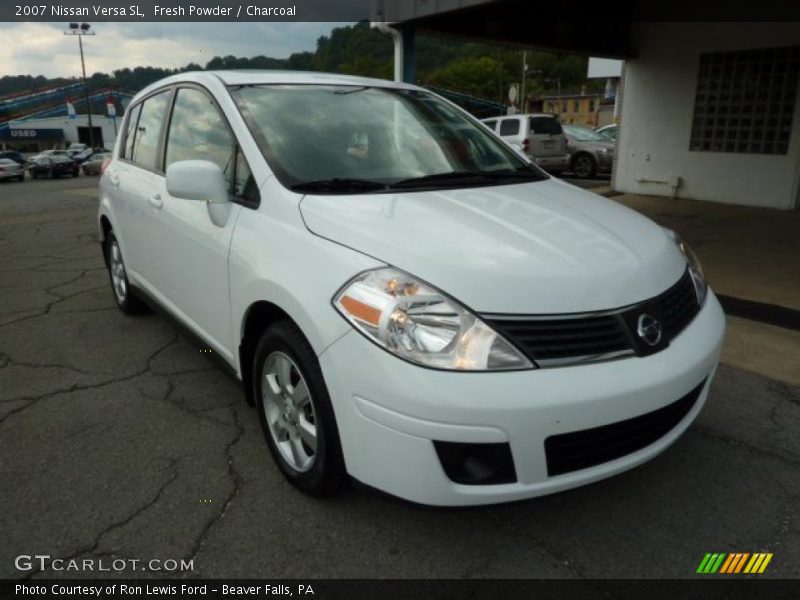 Fresh Powder / Charcoal 2007 Nissan Versa SL
