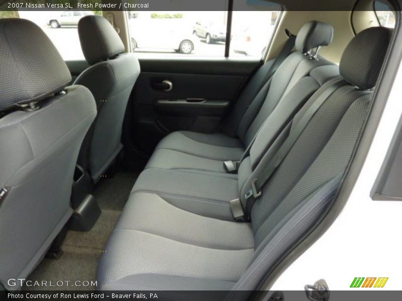Fresh Powder / Charcoal 2007 Nissan Versa SL