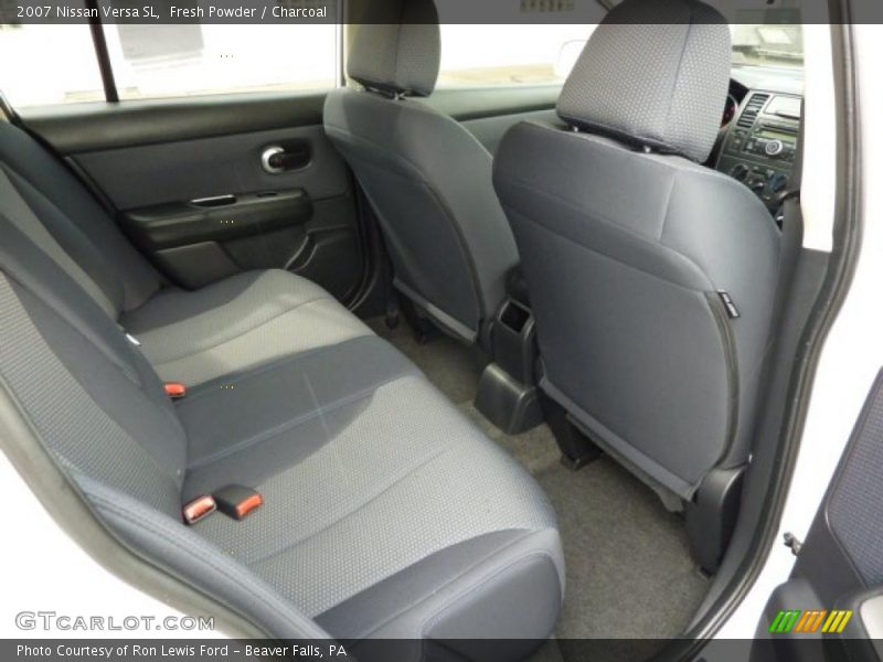Fresh Powder / Charcoal 2007 Nissan Versa SL
