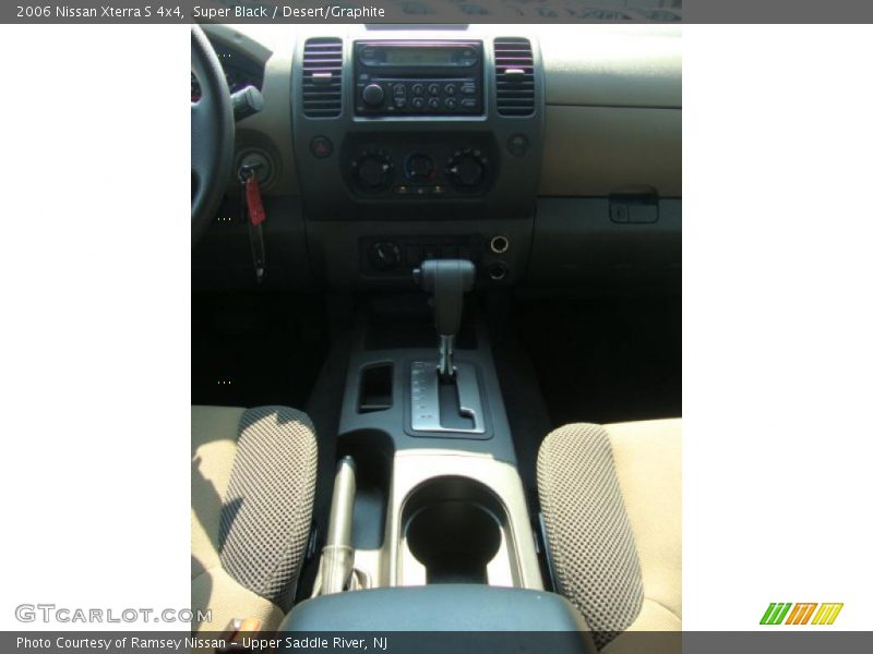 Super Black / Desert/Graphite 2006 Nissan Xterra S 4x4
