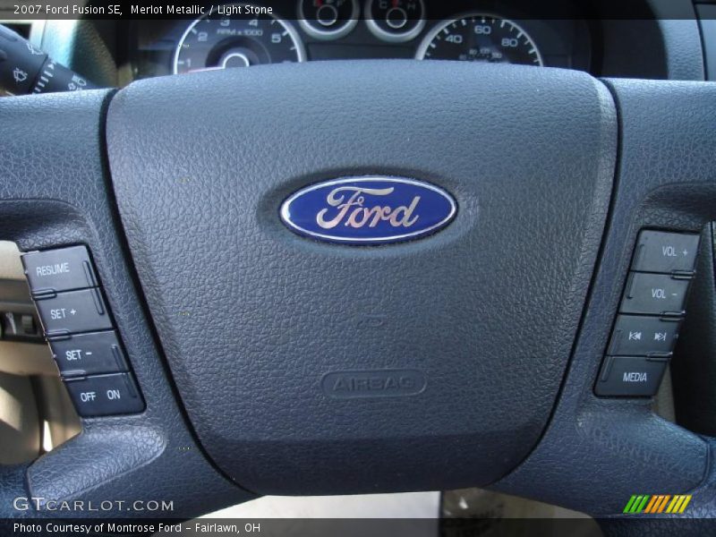 Merlot Metallic / Light Stone 2007 Ford Fusion SE