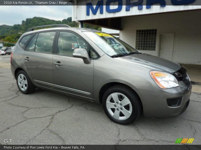 Titanium Gray / Beige 2010 Kia Rondo LX