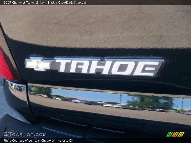Black / Gray/Dark Charcoal 2005 Chevrolet Tahoe LS 4x4