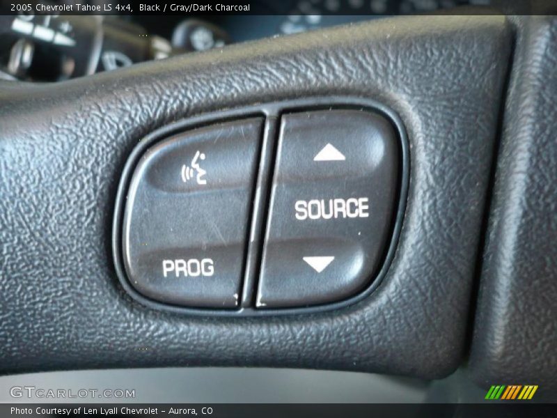 Black / Gray/Dark Charcoal 2005 Chevrolet Tahoe LS 4x4