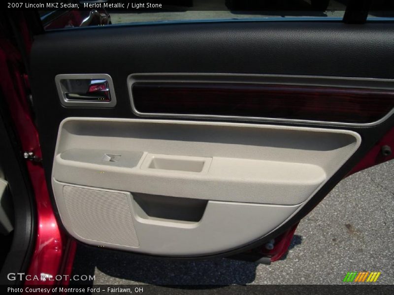 Merlot Metallic / Light Stone 2007 Lincoln MKZ Sedan