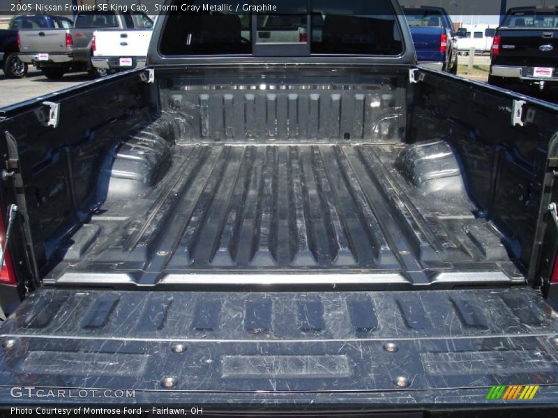 Storm Gray Metallic / Graphite 2005 Nissan Frontier SE King Cab