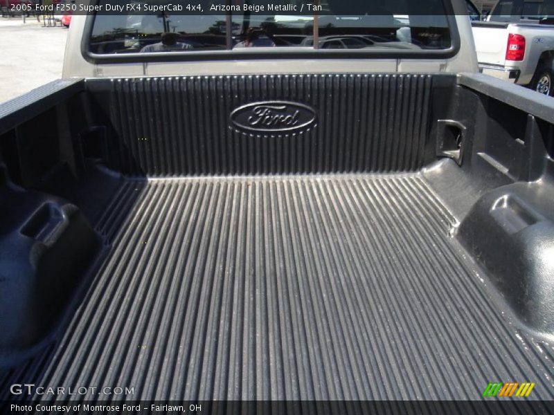 Arizona Beige Metallic / Tan 2005 Ford F250 Super Duty FX4 SuperCab 4x4