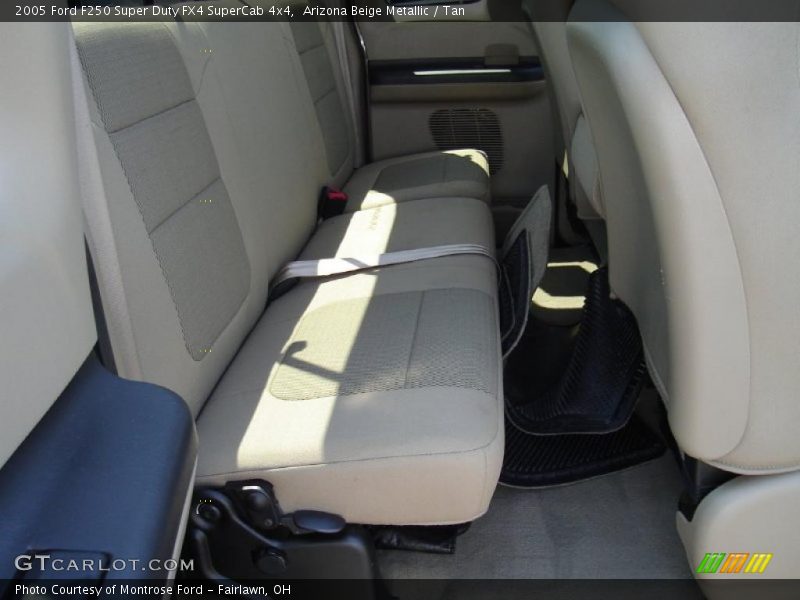 Arizona Beige Metallic / Tan 2005 Ford F250 Super Duty FX4 SuperCab 4x4