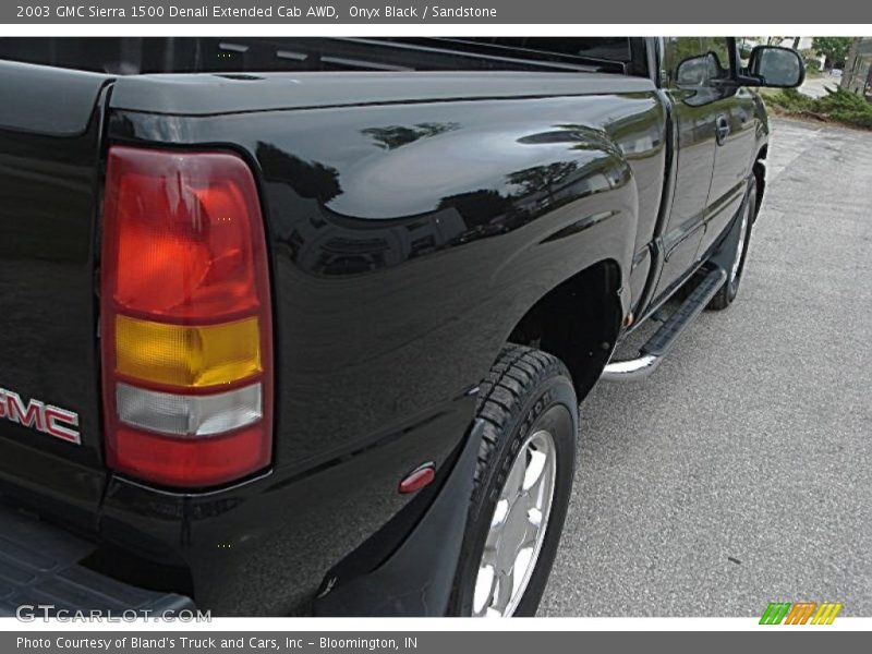 Onyx Black / Sandstone 2003 GMC Sierra 1500 Denali Extended Cab AWD