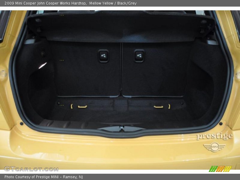 Mellow Yellow / Black/Grey 2009 Mini Cooper John Cooper Works Hardtop