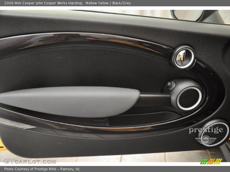 Mellow Yellow / Black/Grey 2009 Mini Cooper John Cooper Works Hardtop