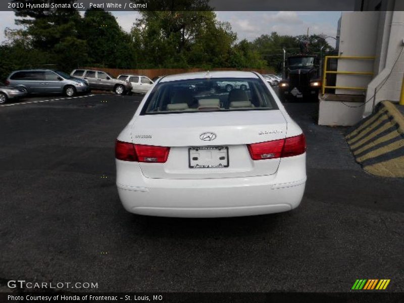 Pearl White / Camel 2010 Hyundai Sonata GLS