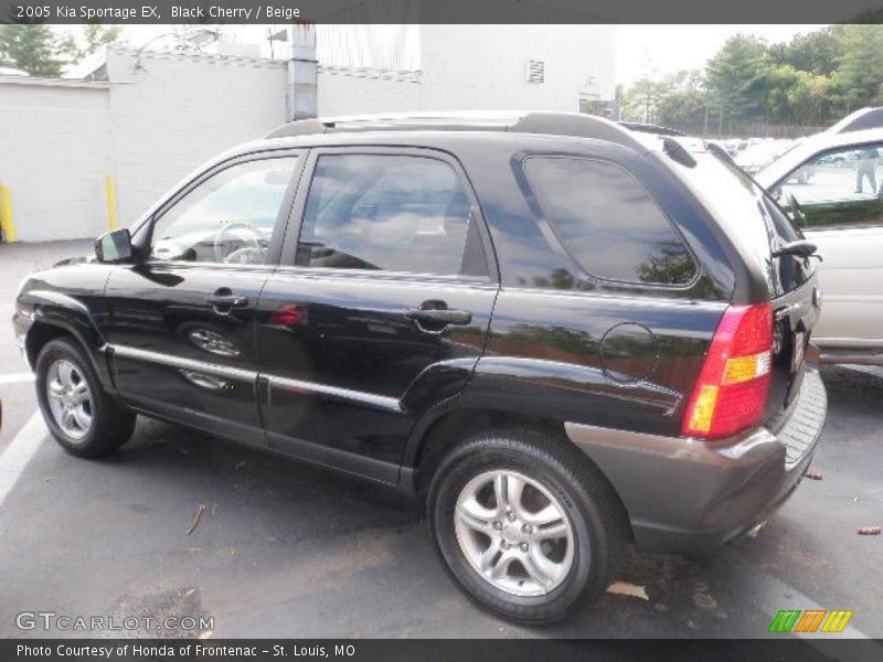 Black Cherry / Beige 2005 Kia Sportage EX