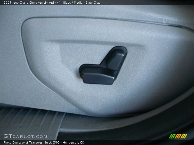 Black / Medium Slate Gray 2005 Jeep Grand Cherokee Limited 4x4