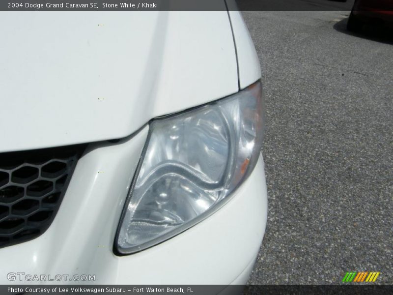 Stone White / Khaki 2004 Dodge Grand Caravan SE