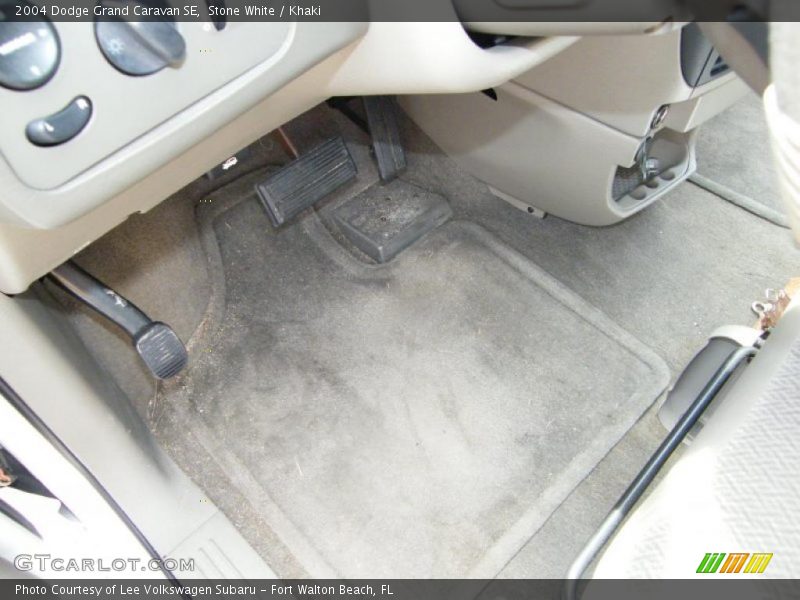 Stone White / Khaki 2004 Dodge Grand Caravan SE