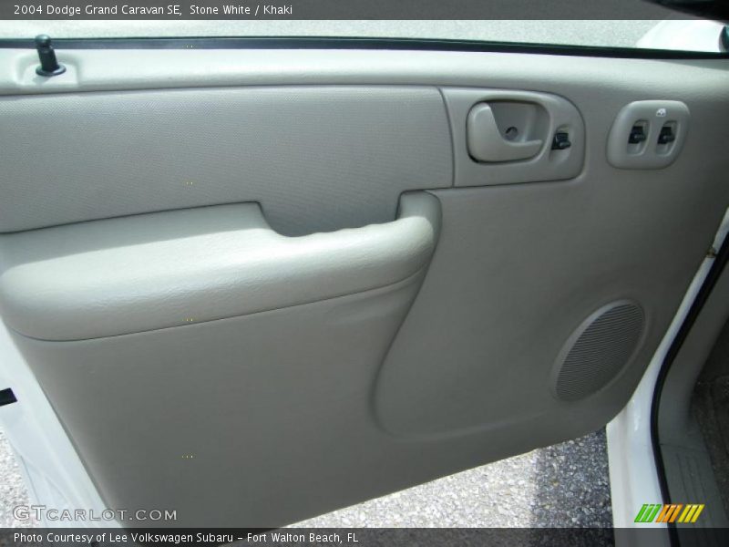 Stone White / Khaki 2004 Dodge Grand Caravan SE