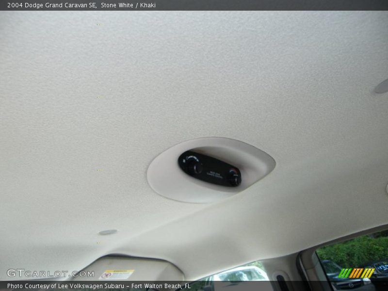 Stone White / Khaki 2004 Dodge Grand Caravan SE