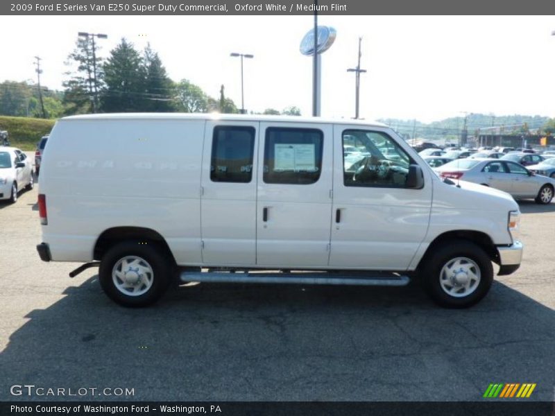 Oxford White / Medium Flint 2009 Ford E Series Van E250 Super Duty Commercial