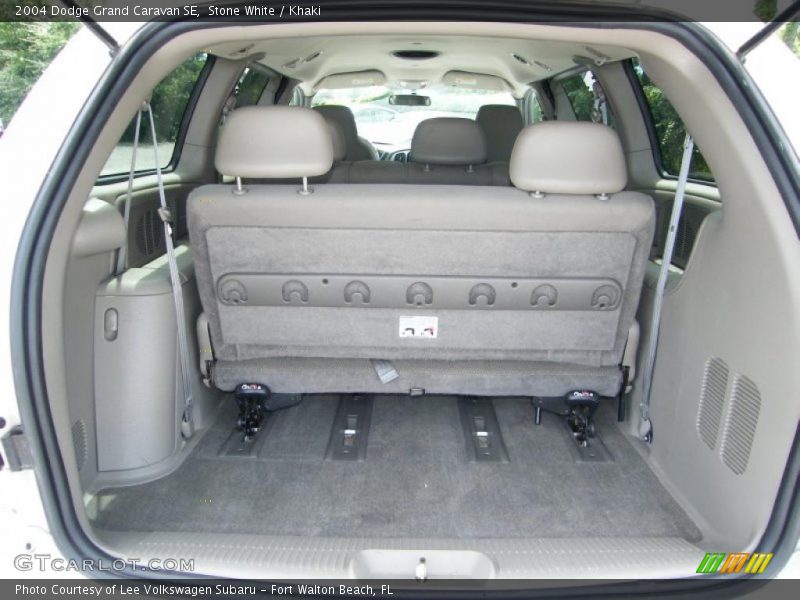 Stone White / Khaki 2004 Dodge Grand Caravan SE
