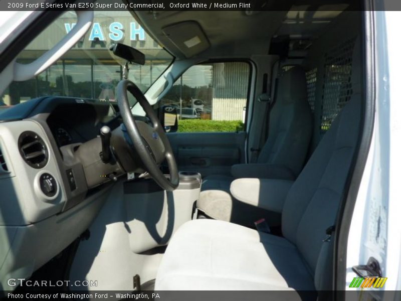 Oxford White / Medium Flint 2009 Ford E Series Van E250 Super Duty Commercial