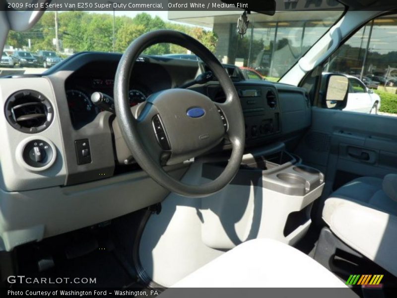 Oxford White / Medium Flint 2009 Ford E Series Van E250 Super Duty Commercial