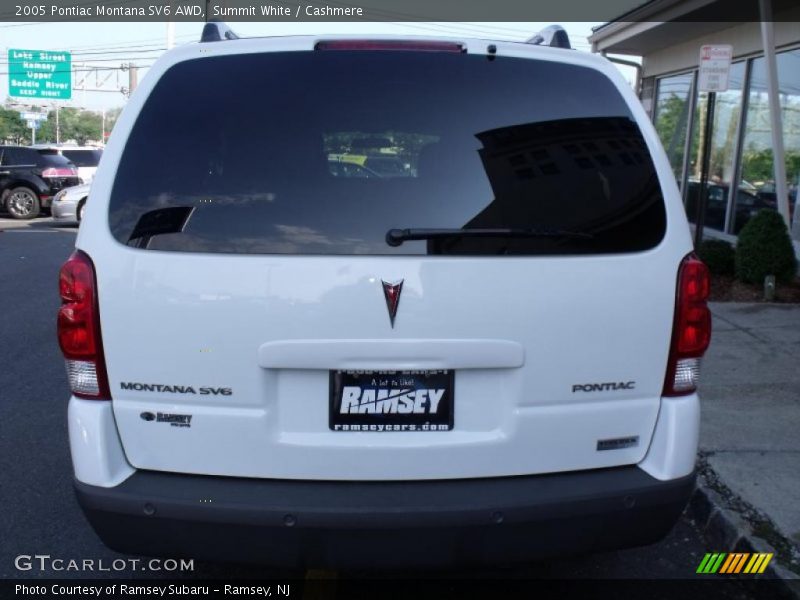 Summit White / Cashmere 2005 Pontiac Montana SV6 AWD