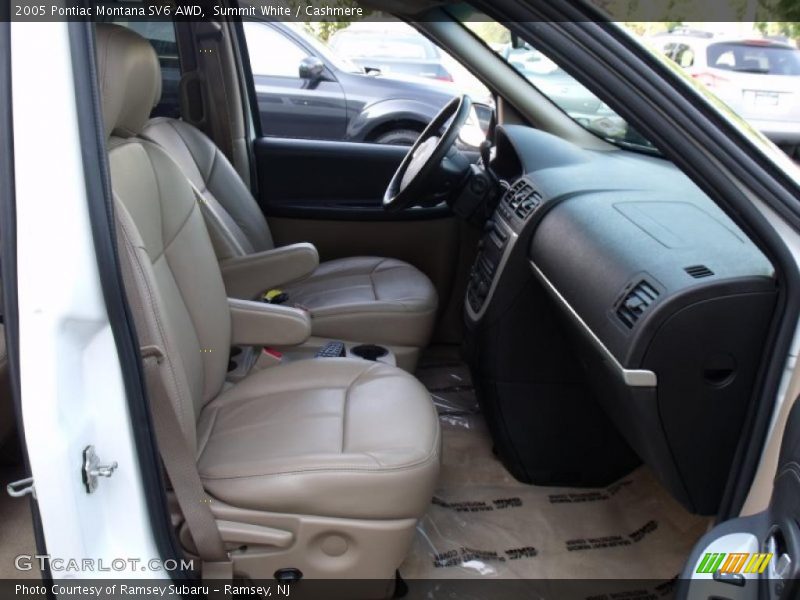 Summit White / Cashmere 2005 Pontiac Montana SV6 AWD