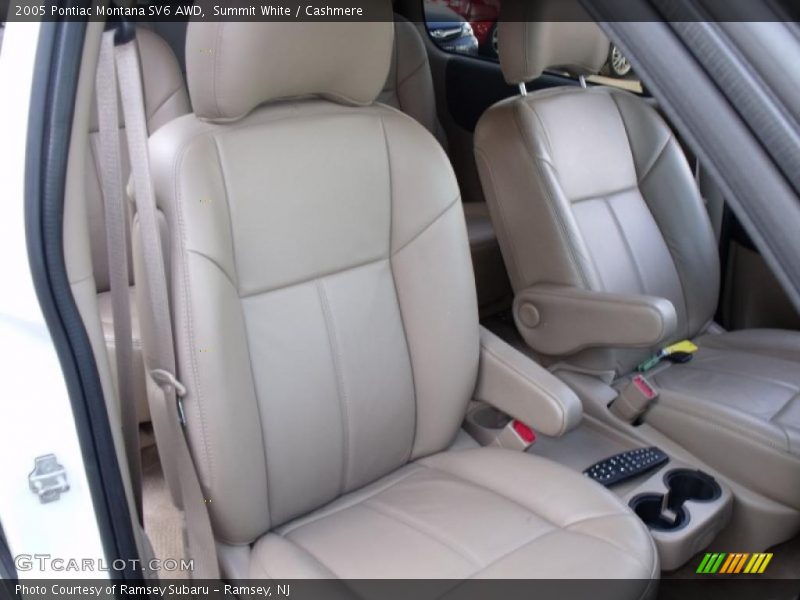 Summit White / Cashmere 2005 Pontiac Montana SV6 AWD