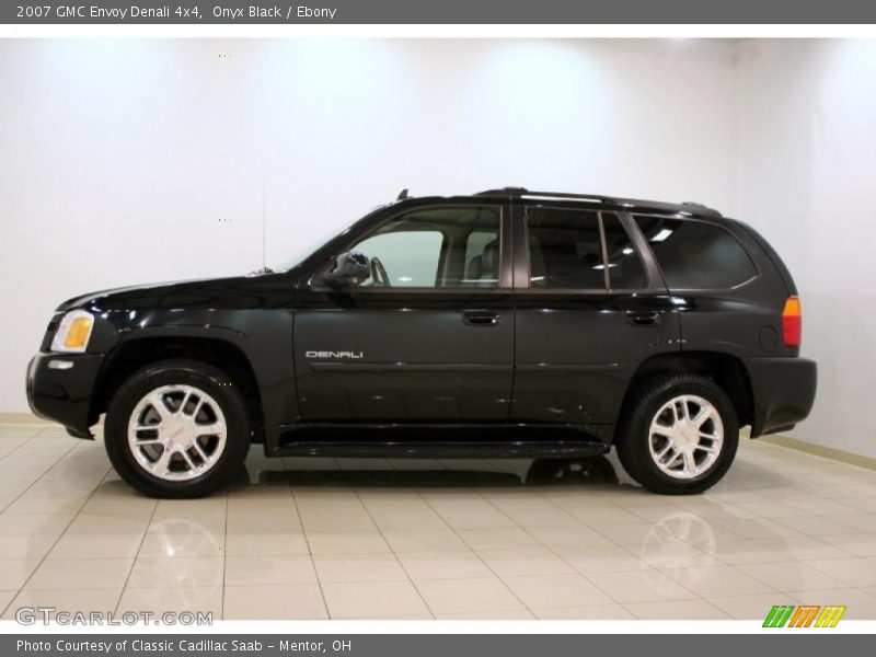 Onyx Black / Ebony 2007 GMC Envoy Denali 4x4