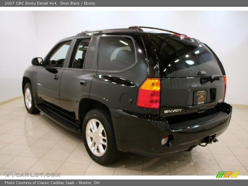 Onyx Black / Ebony 2007 GMC Envoy Denali 4x4
