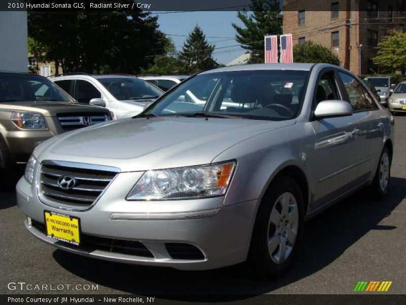 Radiant Silver / Gray 2010 Hyundai Sonata GLS