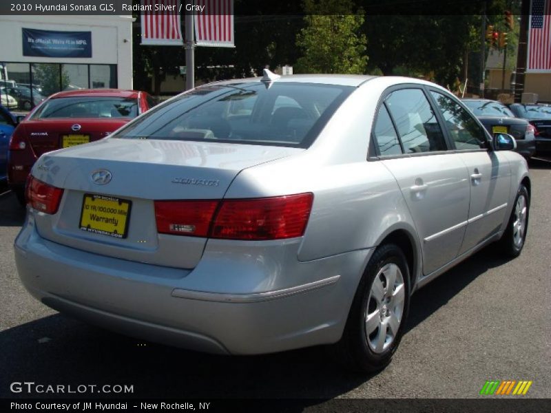 Radiant Silver / Gray 2010 Hyundai Sonata GLS