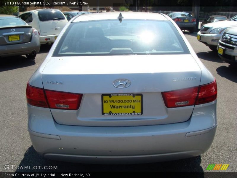 Radiant Silver / Gray 2010 Hyundai Sonata GLS