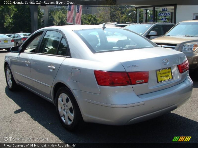 Radiant Silver / Gray 2010 Hyundai Sonata GLS