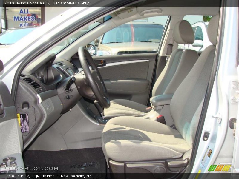 Radiant Silver / Gray 2010 Hyundai Sonata GLS